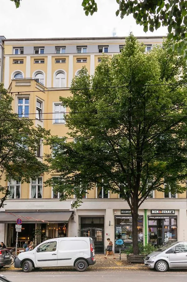 Rosenthaler Calling - Rooftop Apartment+A/C Berlin 0*,  Germany