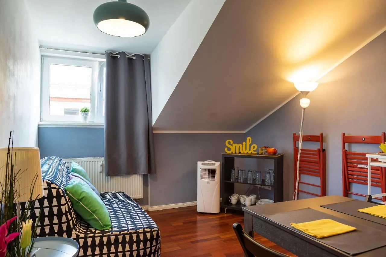 Rosenthaler Calling - Rooftop Apartment+A/C Berlin 0*,  Germany